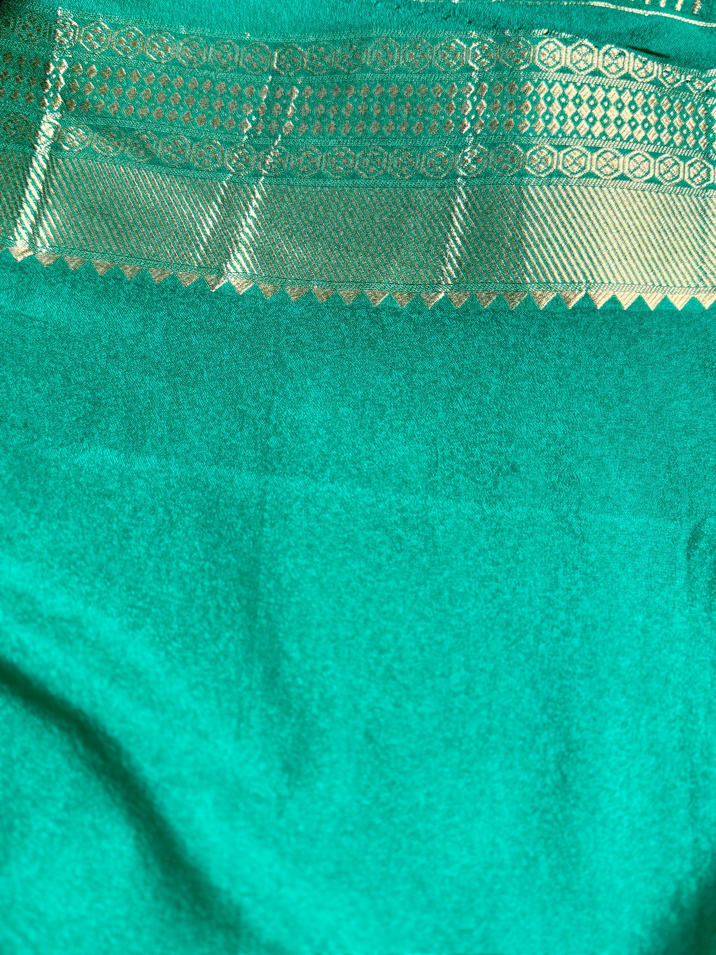 White & Green Jaal pattern Khadi Banarasi Silk saree