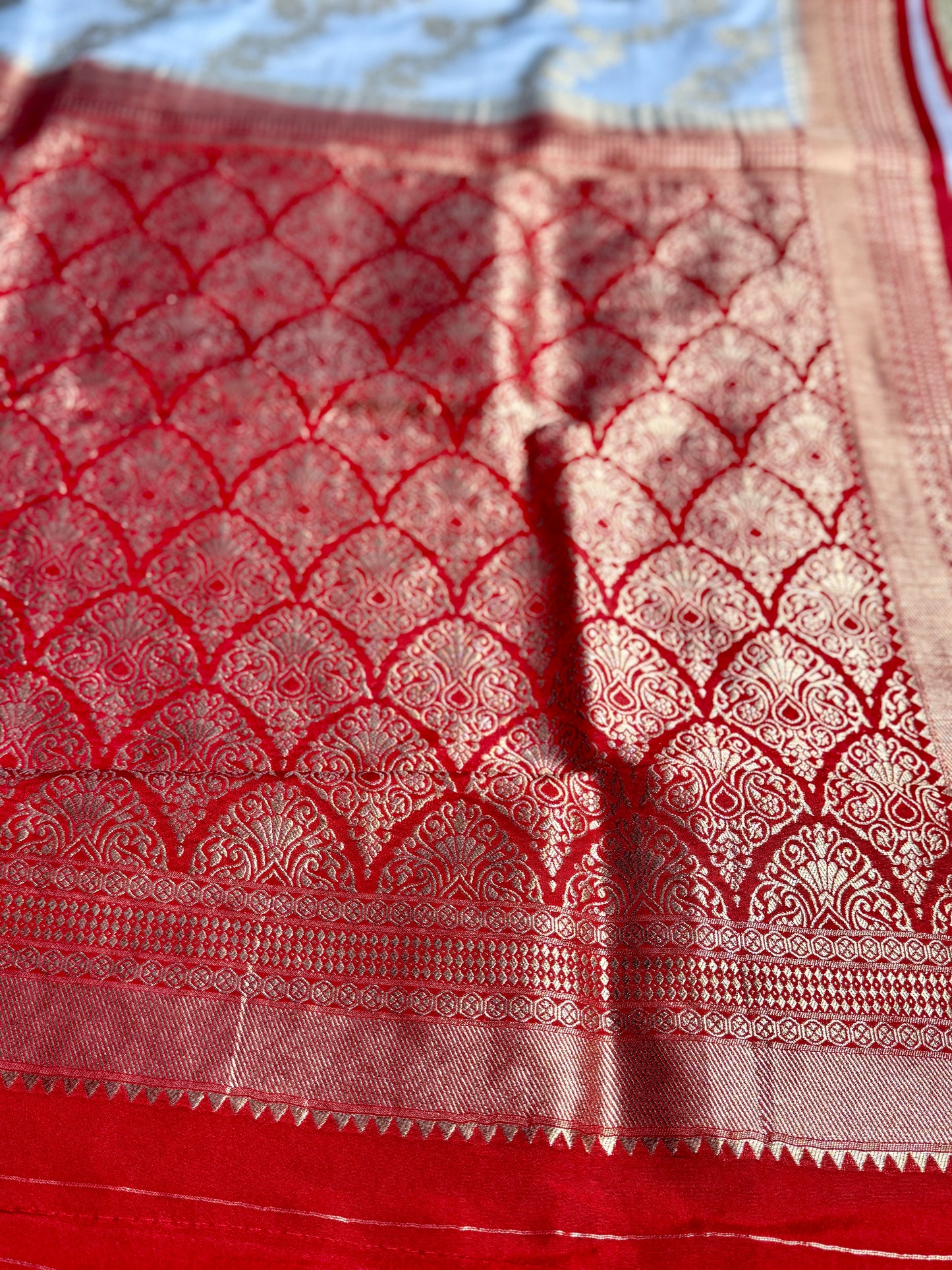 White & Red Jaal pattern Khadi Silk saree