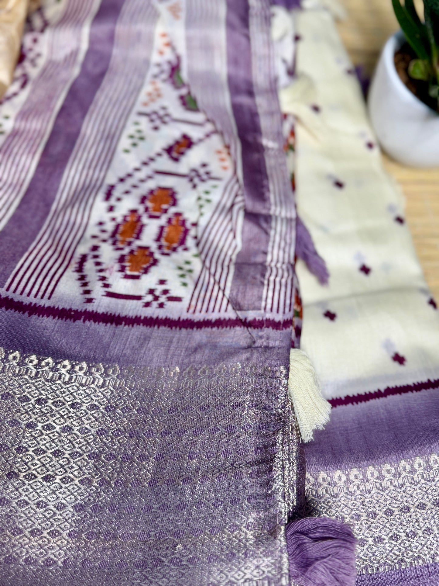 Ivory with Lavender Dola Ikkat Silk Saree