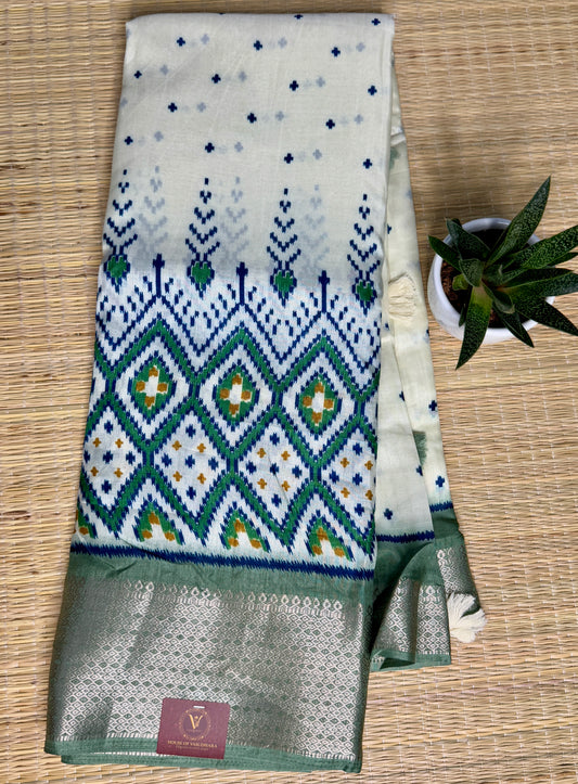 Ivory with Pista green Dola Ikkat Silk Saree