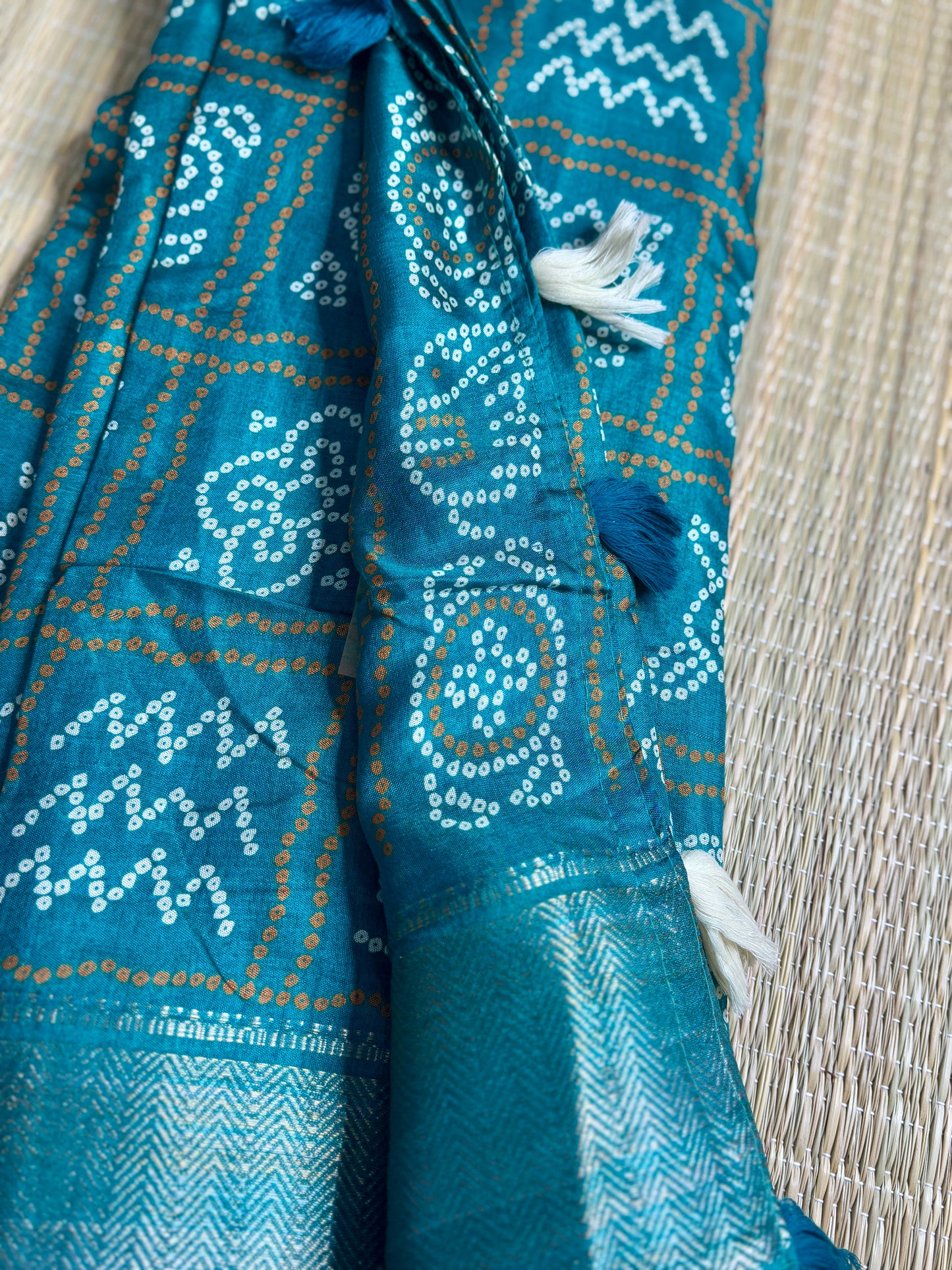 Sea green Dola Bandhani Silk Saree with Zari Border
