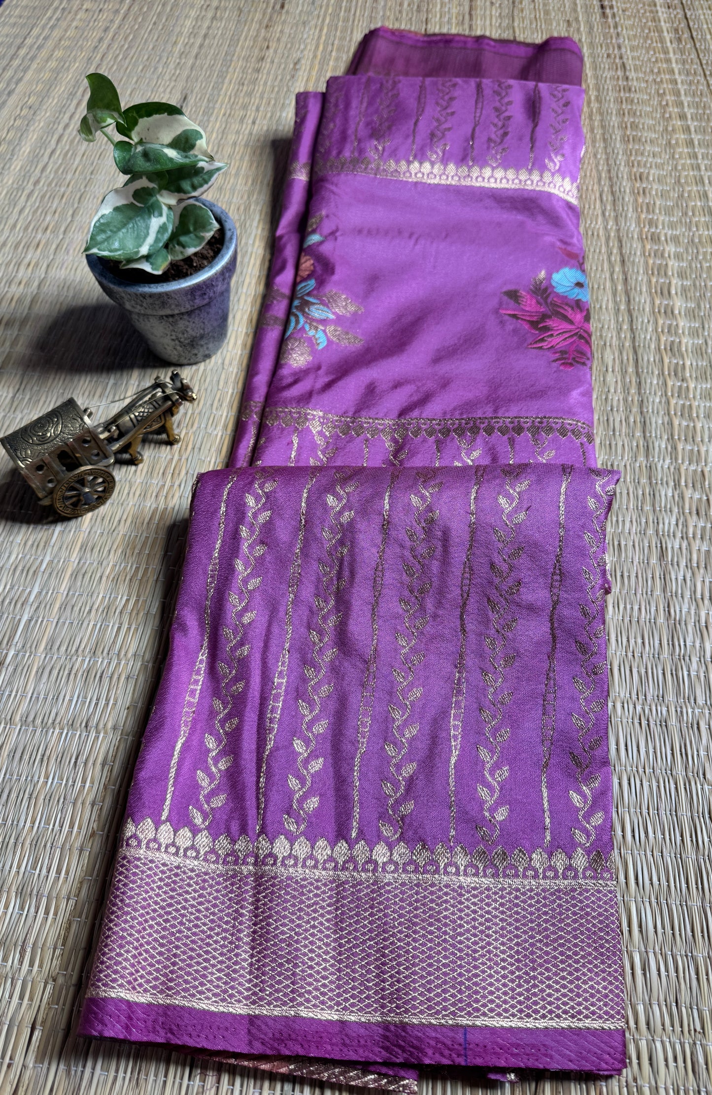 Mauve Banarasi Crepe Silk Saree with rich Zari Weaving
