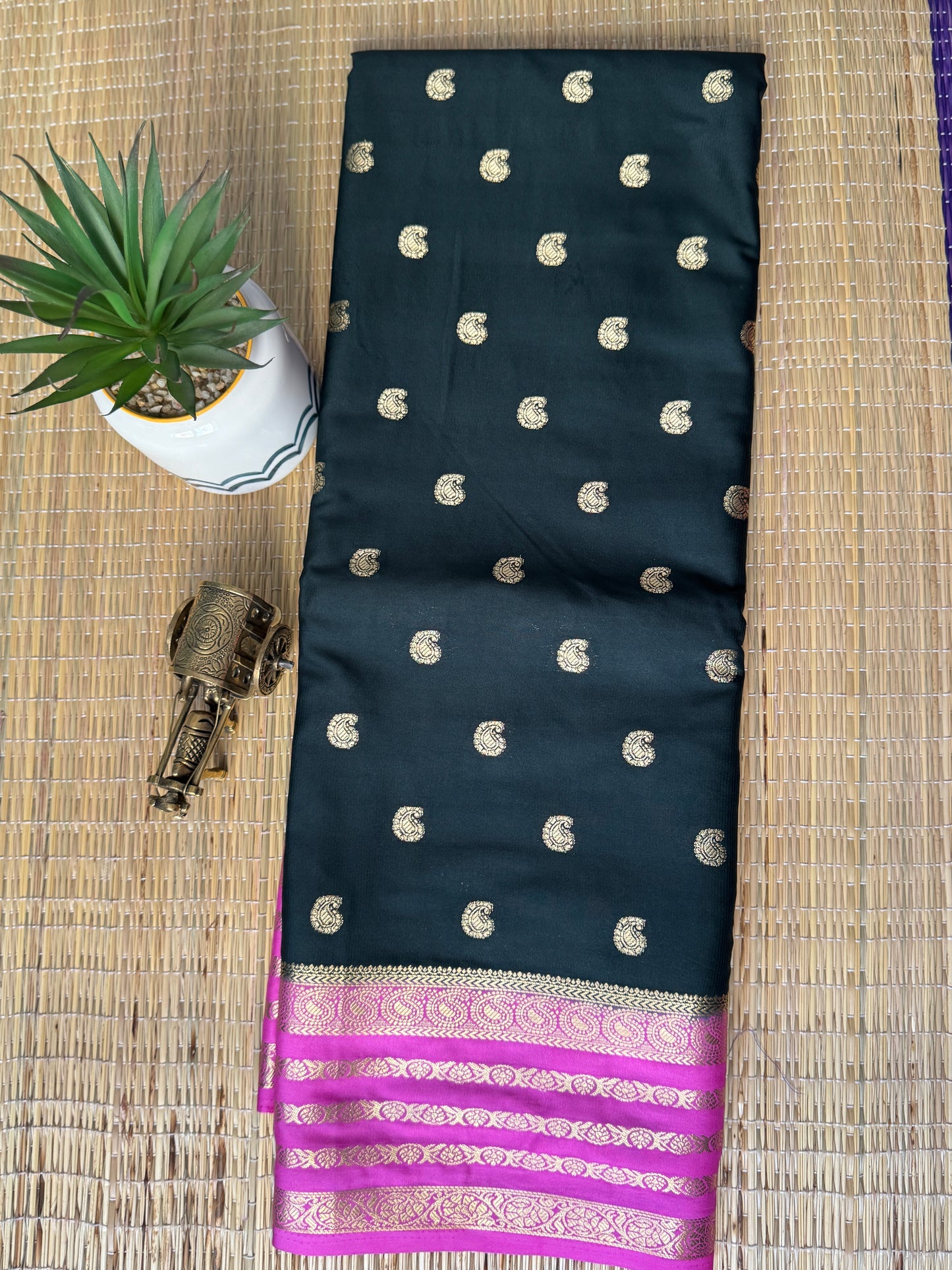 Bottle green and baby pink Mysore silk Crepe Saree with Bentex Border