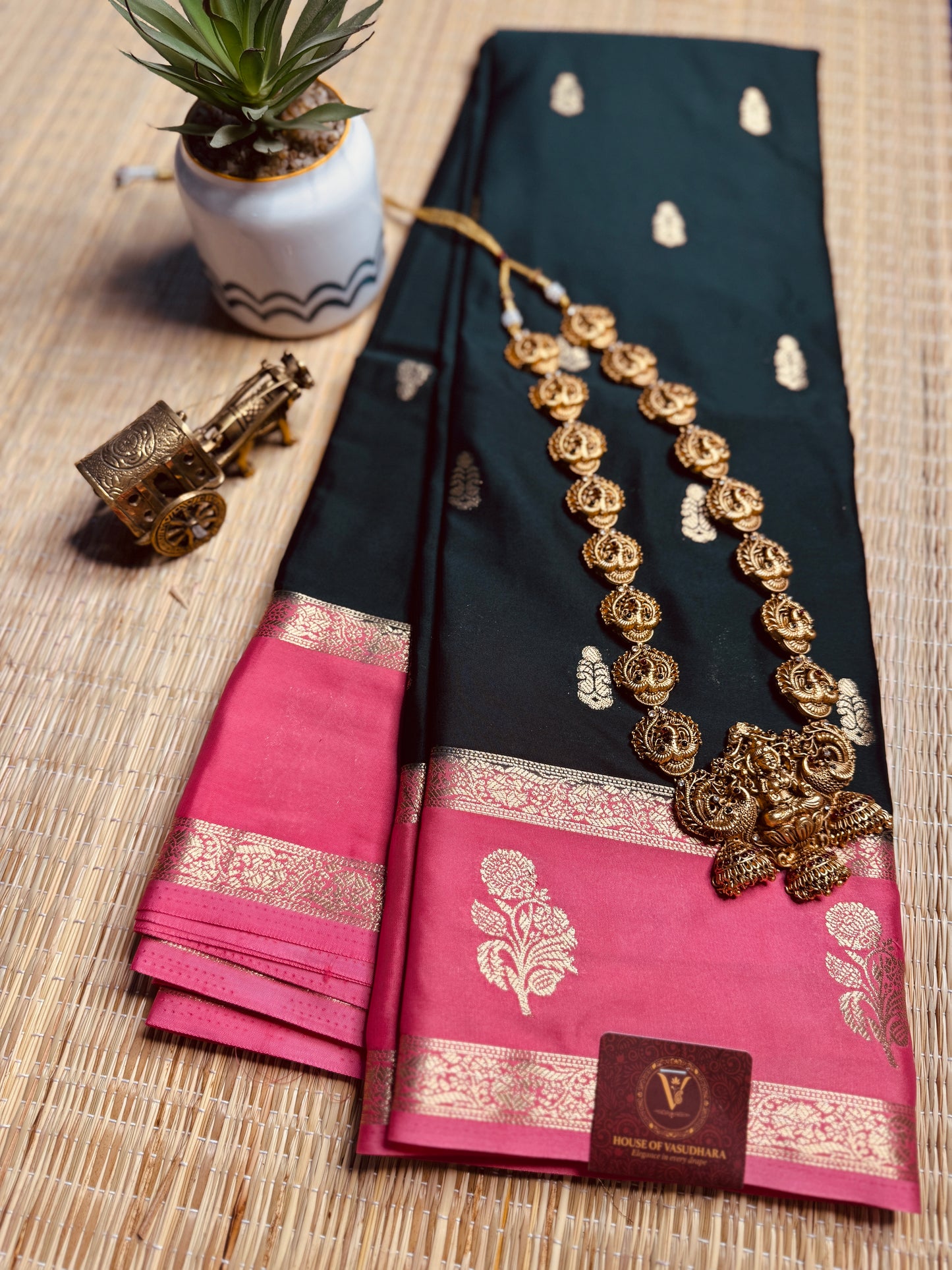 Bottle green and baby pink Semi Mysore silk Crepe Saree with Bentex border