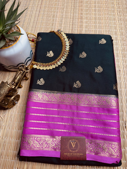 Bottle green and pink Bentex border Semi Crepe Saree with peacock flute buttas
