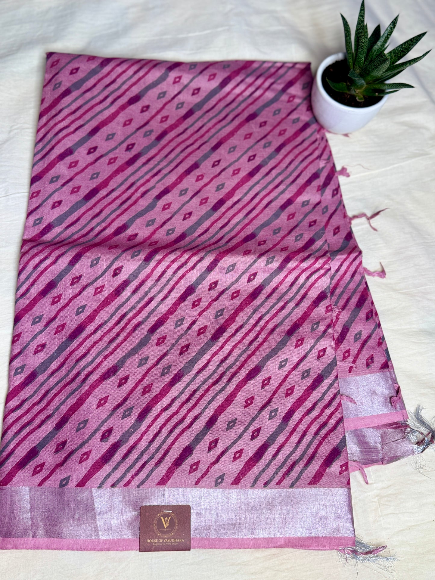 Pink mul cotton saree