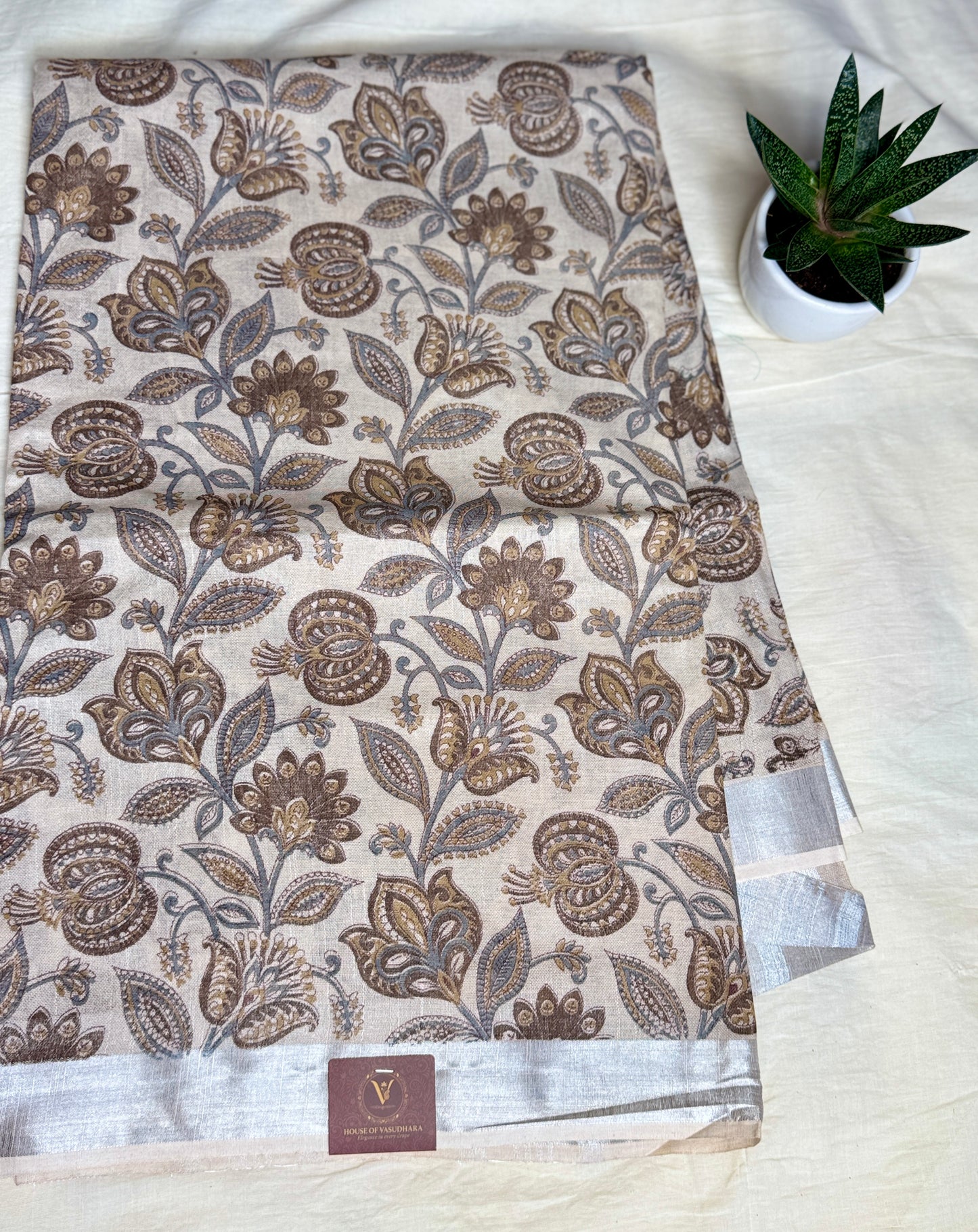 Beige & Brown Serenity in Mul Cotton