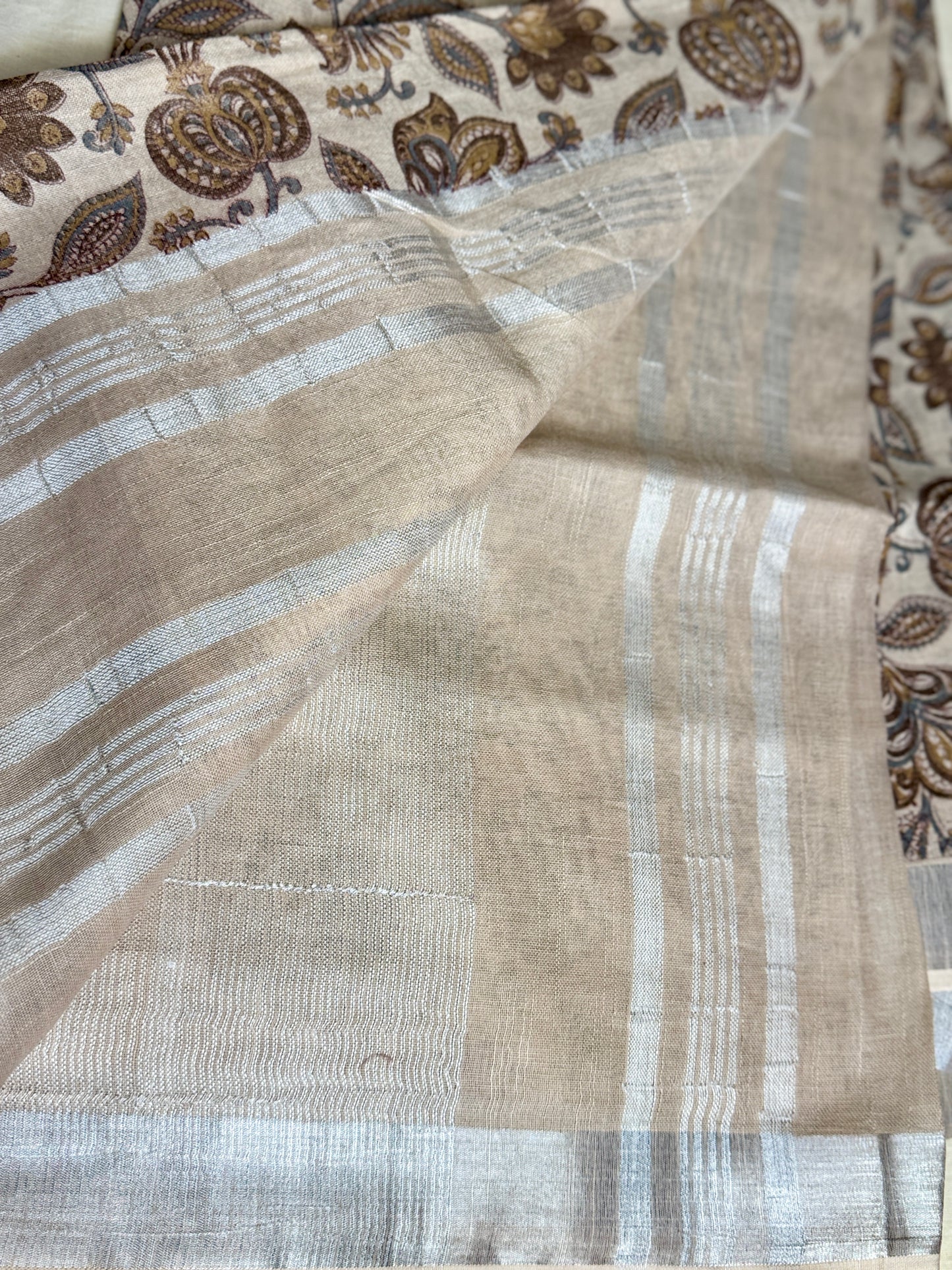 Beige & Brown Serenity in Mul Cotton