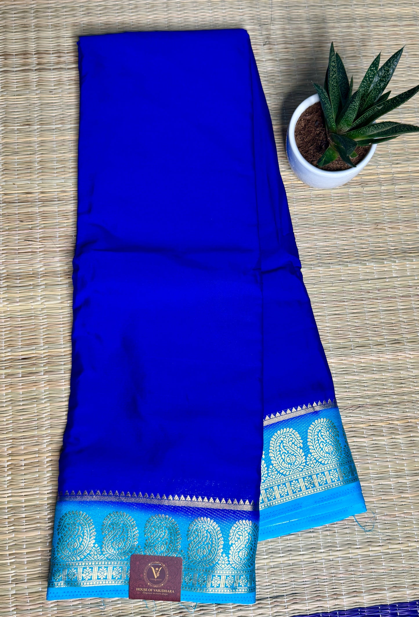 Royal blue & Turquoise blue contrast Semi Mysore silk crepe