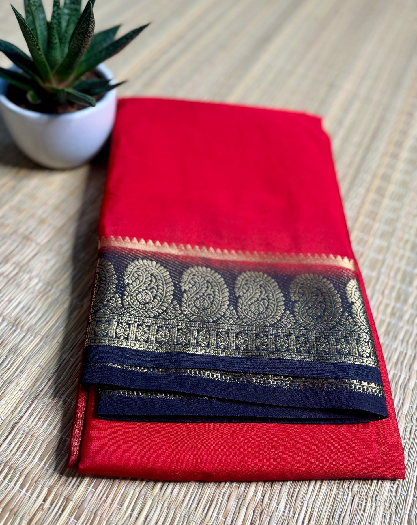 Red & Black contrast Semi Mysore silk crepe
