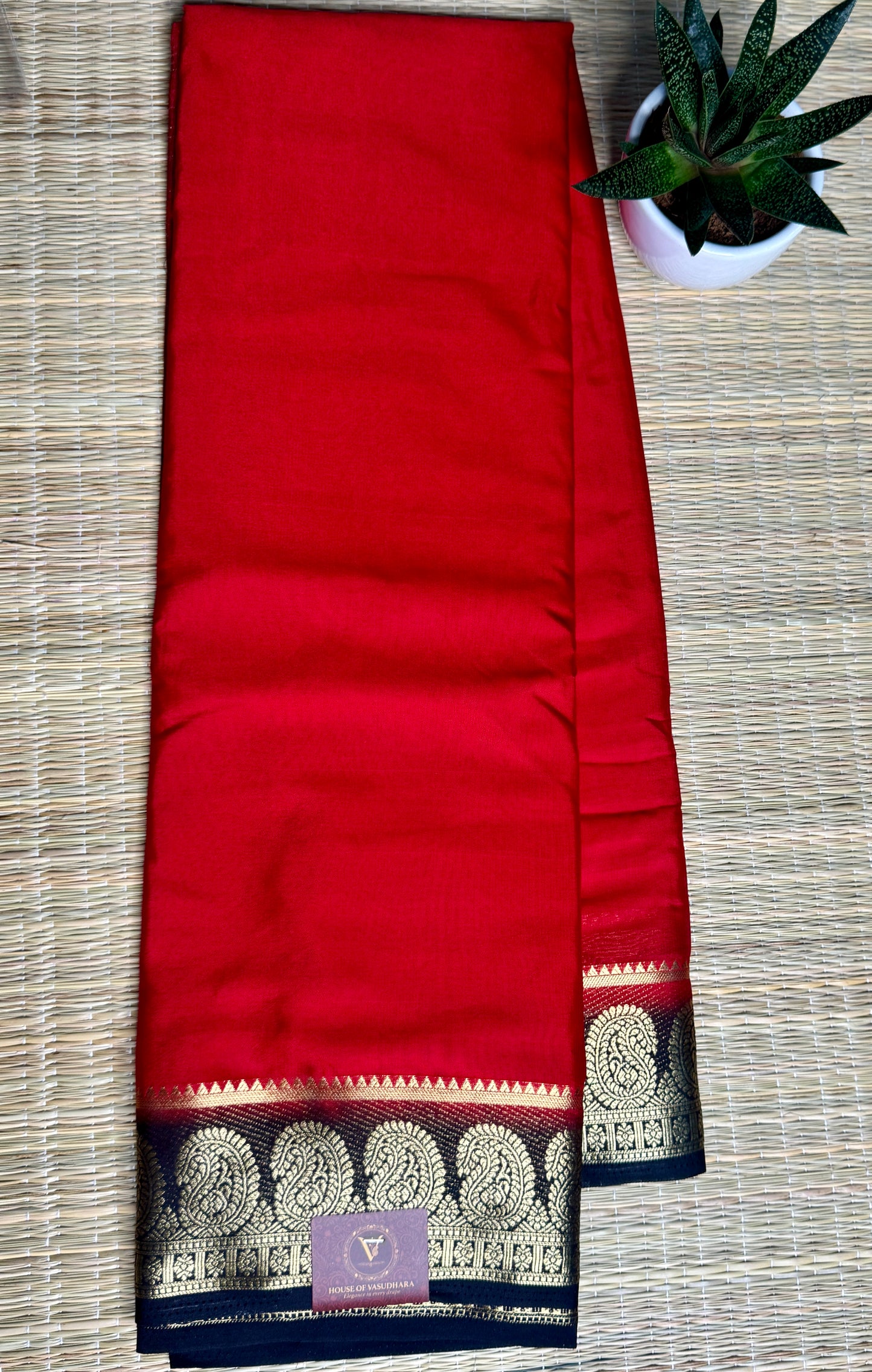 Red & Black contrast Semi Mysore silk crepe