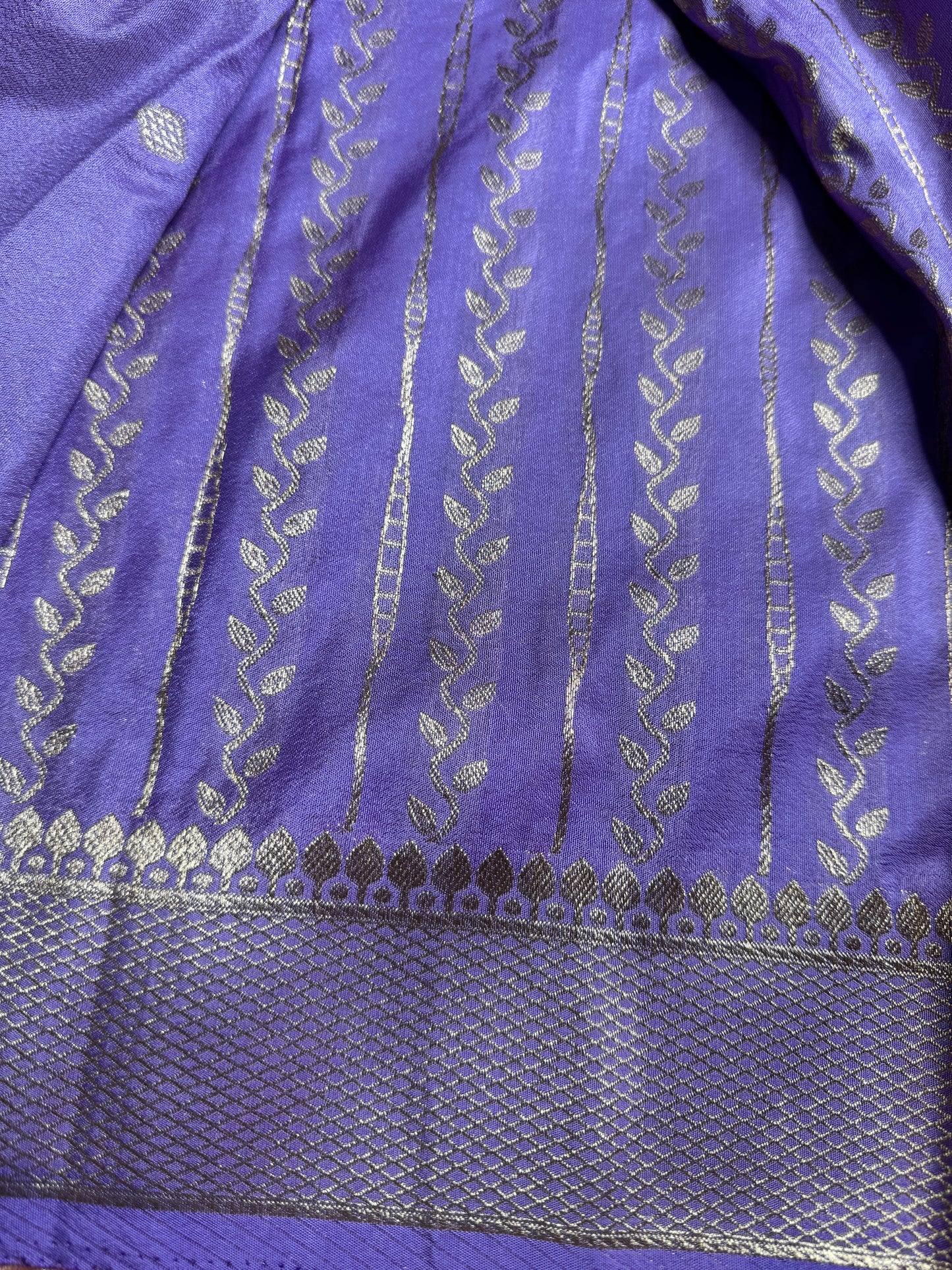 Lavender Banarasi Crepe Silk Saree with rich Zari Weaving