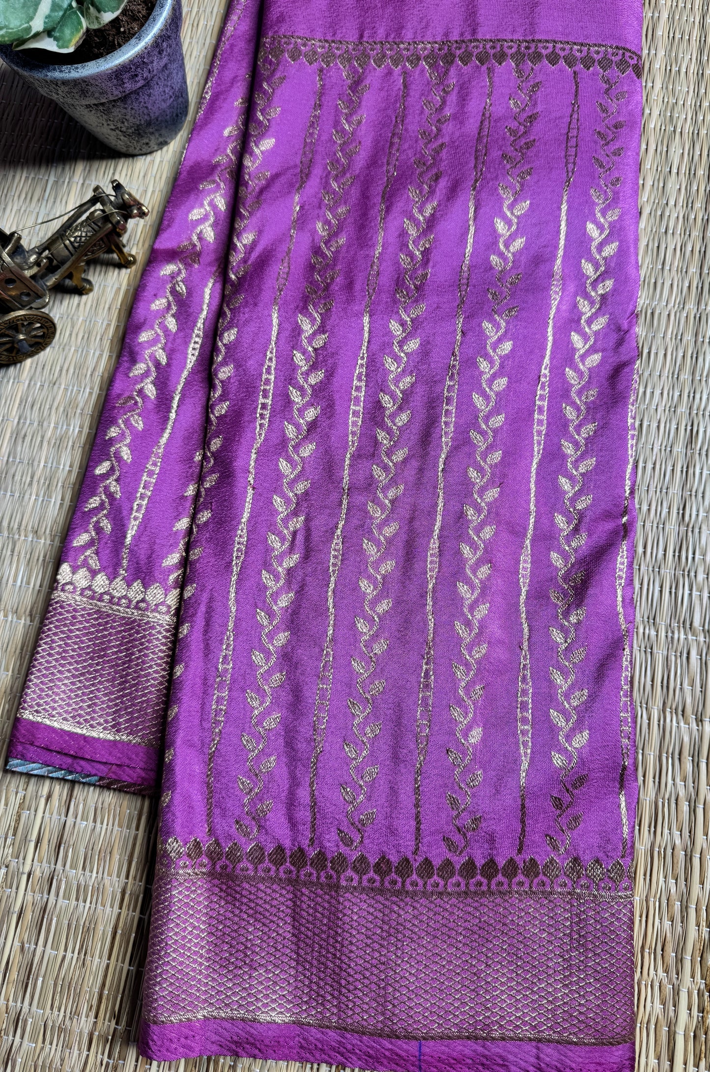 Mauve Banarasi Crepe Silk Saree with rich Zari Weaving