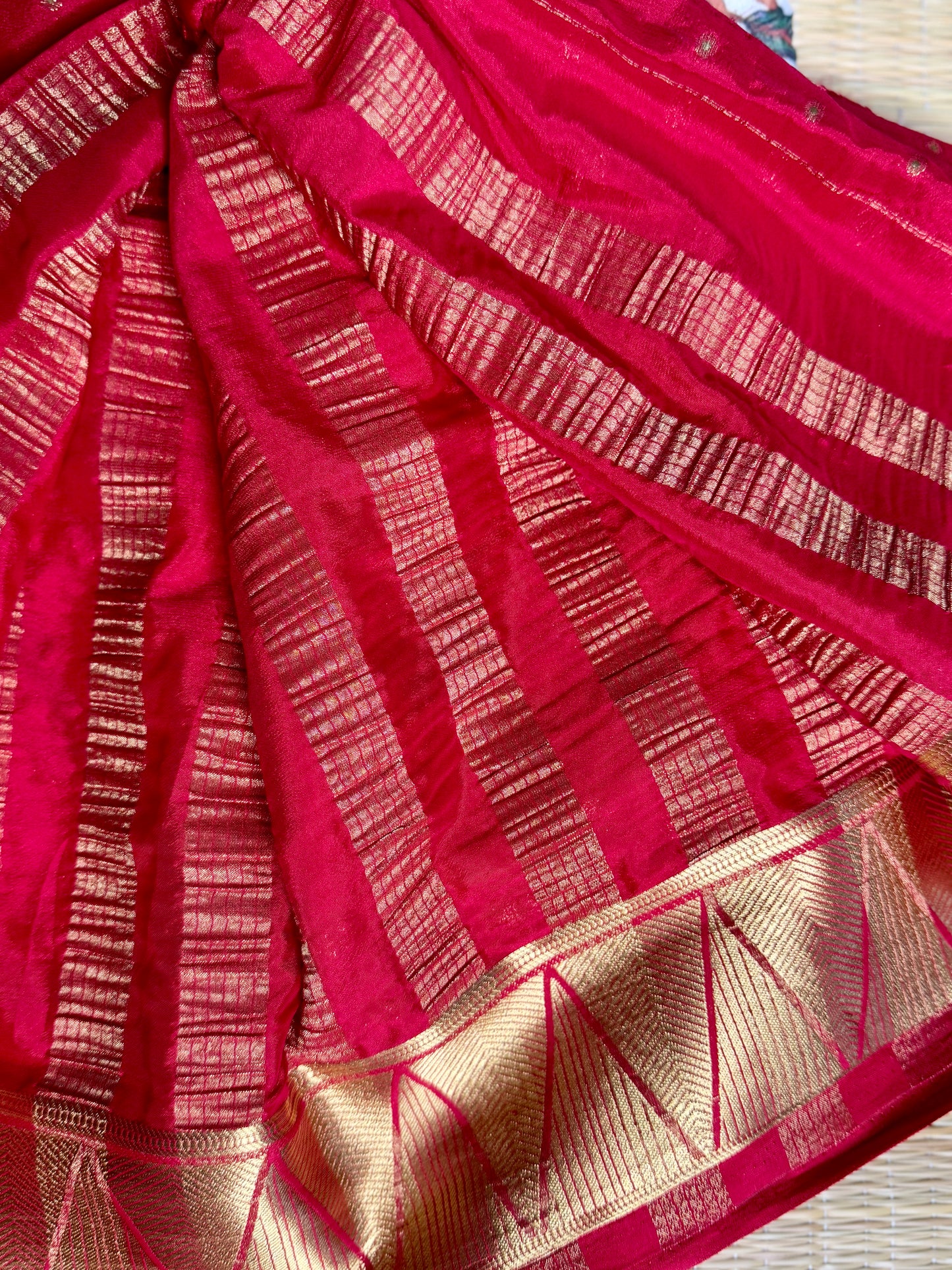 White & Red Half & Half Kalamkari Mysore silk crepe
