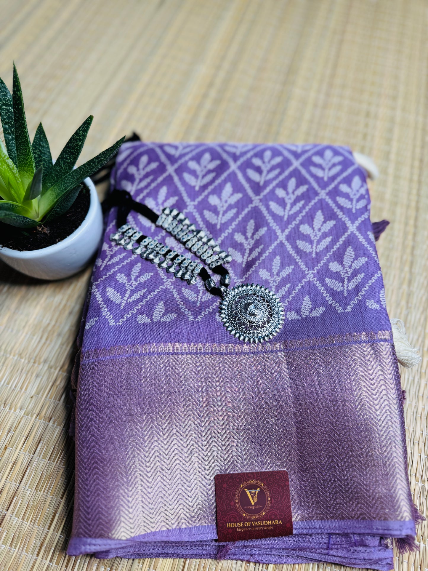 Lavender-Purple Dola Silk Saree